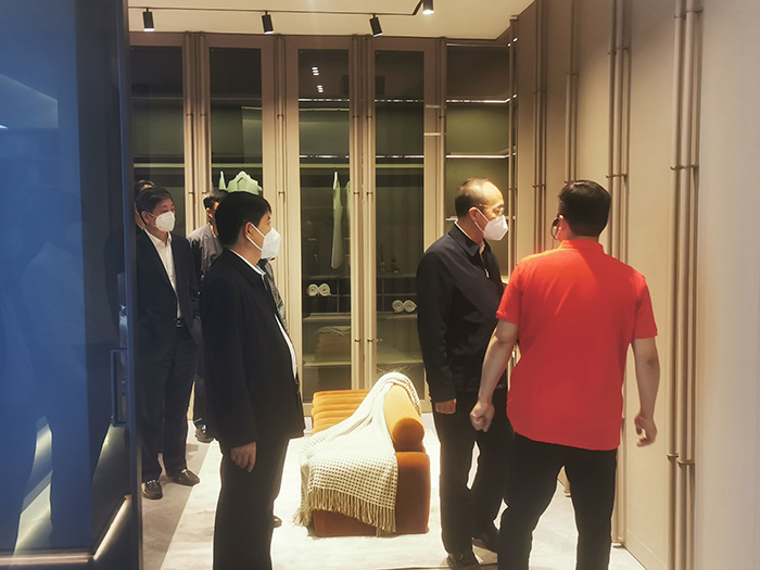 旅行NG电子游戏家居生产车间